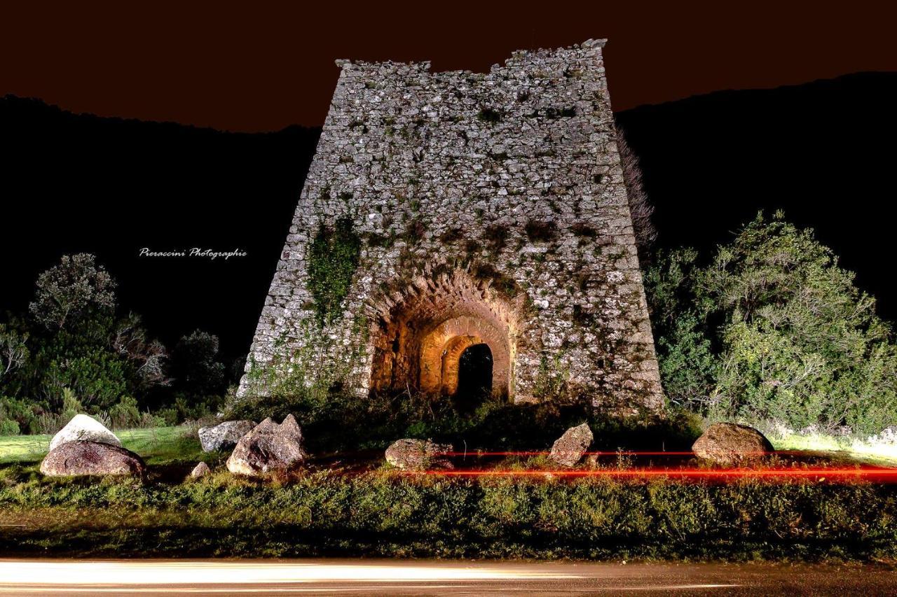 Residence Santa Ghisonaccia Exterior photo